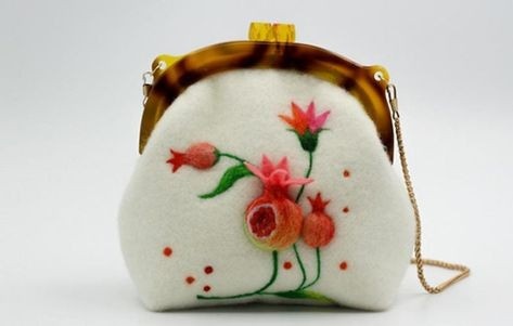 تصویر 4 از کیف نمدی فانتزی و رنگارنگ جوان پسند و متفاوت